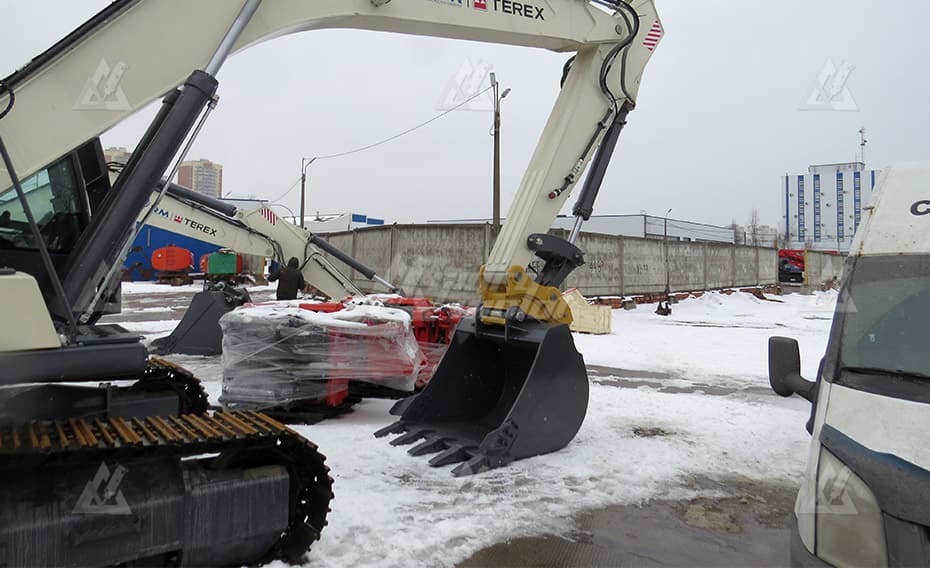 Квик-каплер Delta QC-300 на HITACHI ZX330 картинка 640521